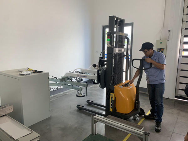 真空污网站在线观看视频搬运车|卷料搬运车